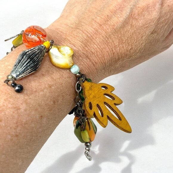 Treska Jewelry Botanical Beaded Charm Bracelet Orange Green Silver Art Glass - Picture 4 of 5